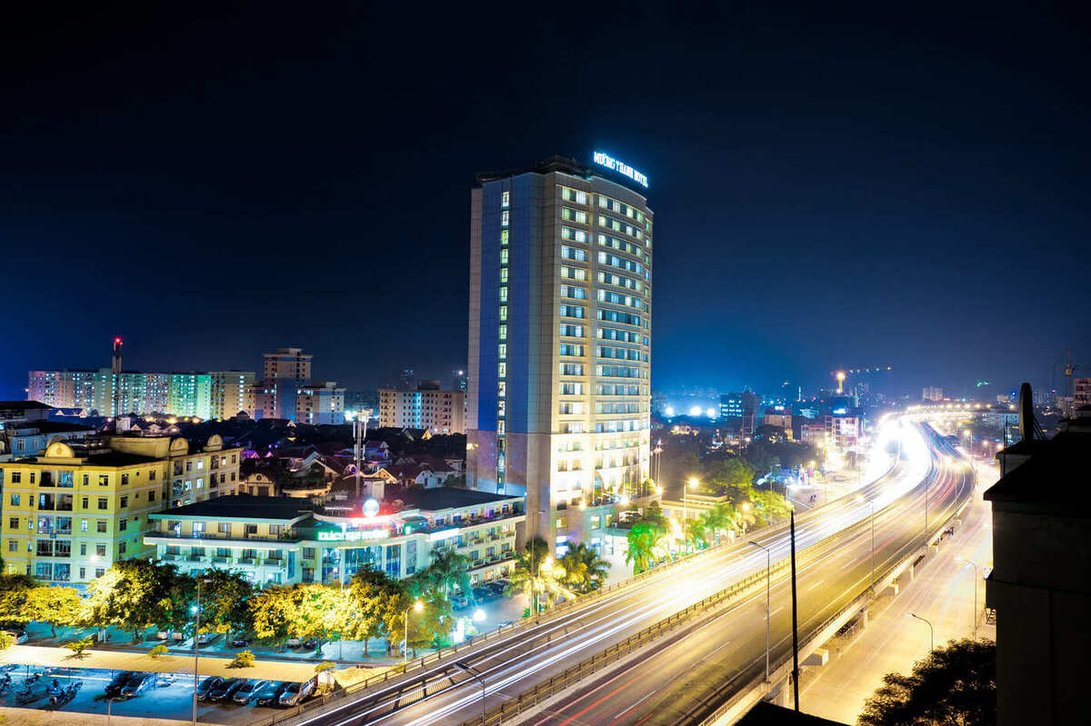 Hồ Linh Đàm: Một Điểm Đến Tuyệt Vời Tại Hà Nội