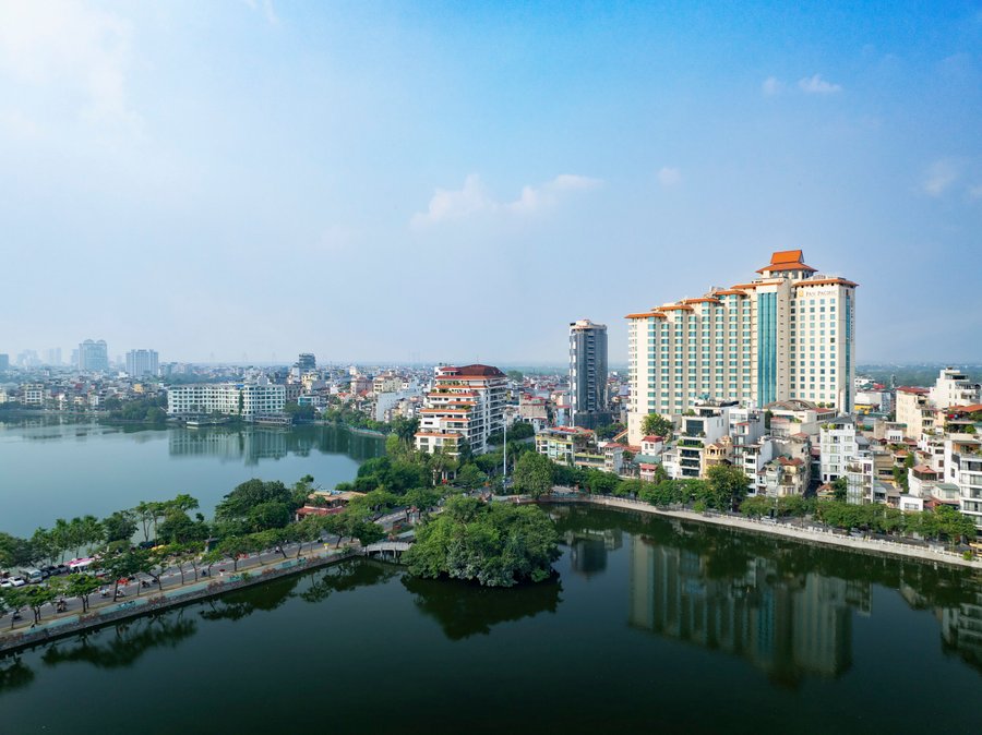 Khách Sạn Có Bể Bơi Tại Hà Nội: Top Lựa Chọn Dành Cho Những Ai Yêu Thích Sự Thư Giãn