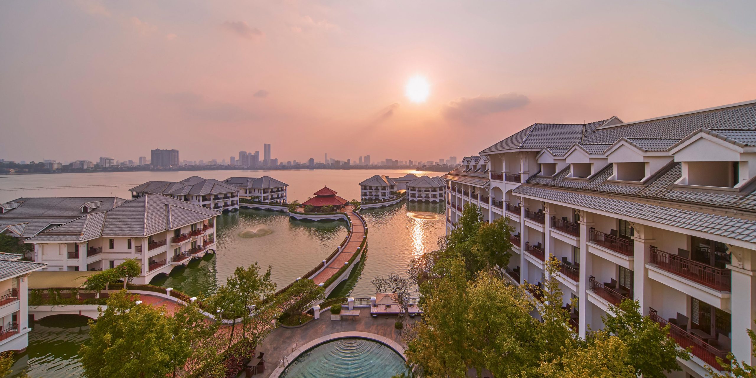 Khách sạn với phòng hội nghị ở Hà Nội: Địa điểm lý tưởng cho các sự kiện và hội nghị chuyên nghiệp