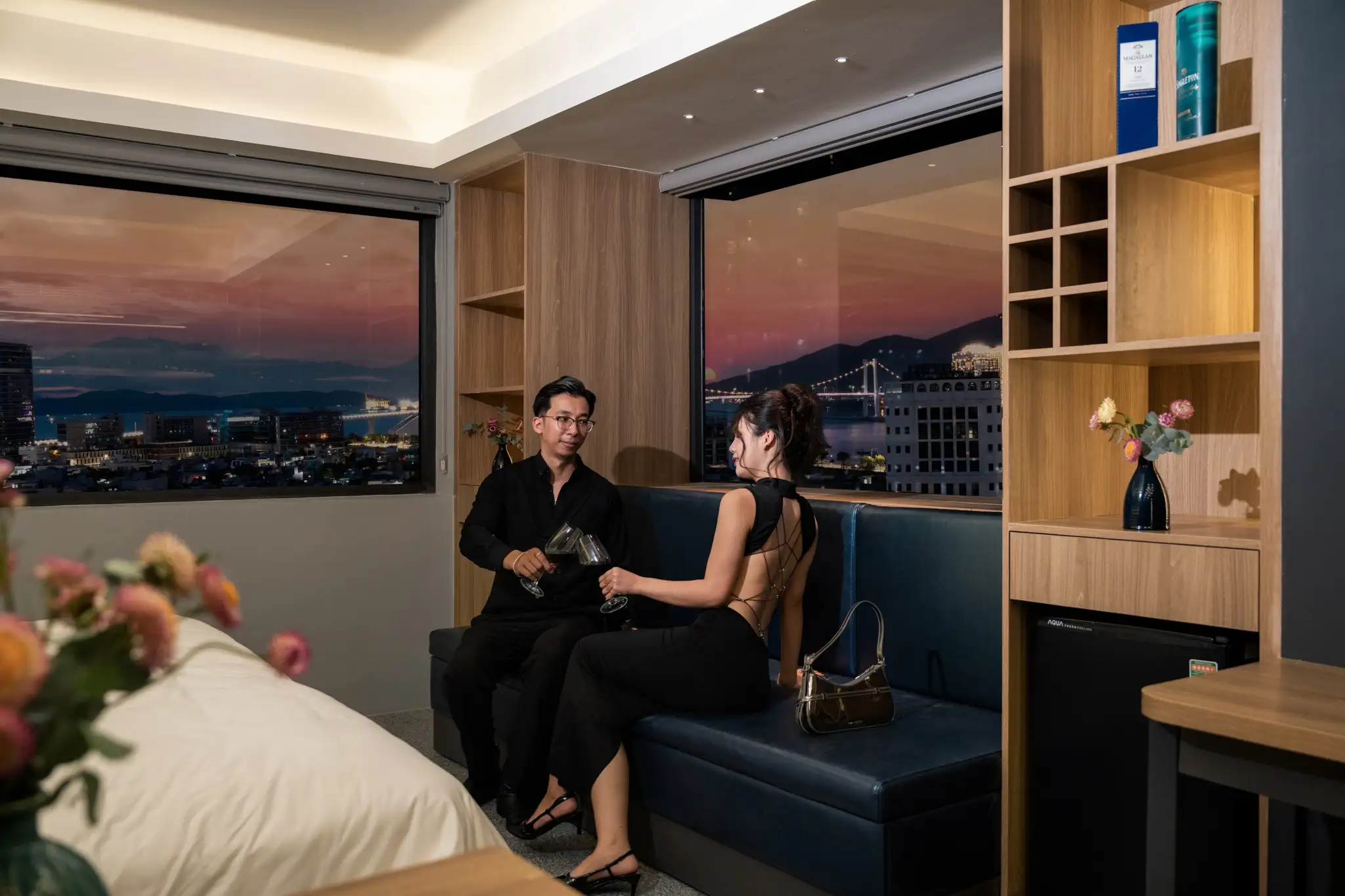 Rest Hotel: Khách Sạn Có View Xem Pháo Hoa Đà Nẵng