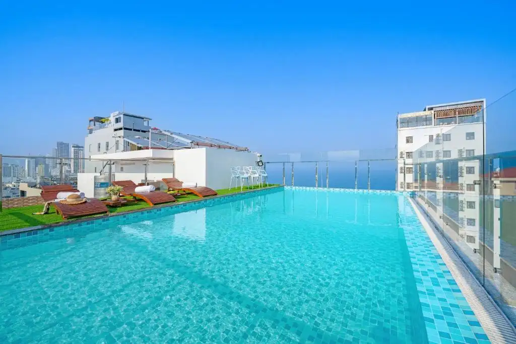 Sea Near Me Hotel: Khách Sạn Được Đánh Giá Tốt Nhất Trên Agoda